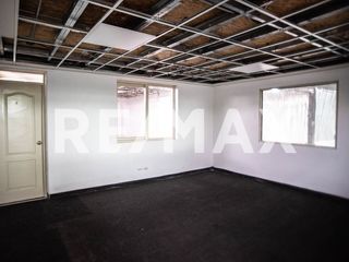 Foto 9 de Alquiler De Local Comercial En Santiago De Surco 1352 M2