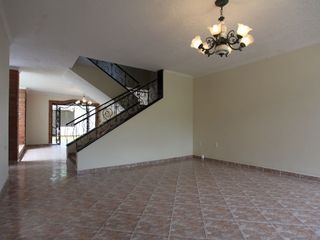 Foto 2 de CASA EN ARRIENDO PAN DE AZUCAR