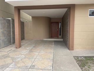 Foto 1 de Venta de Casa en Belhorizonte