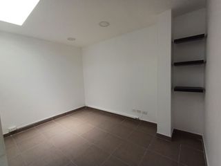 Foto 30 de Vende Casa Lote de 240 M2 en Santa Bárbara