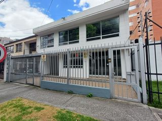 Foto 44 de Vende Casa Lote de 240 M2 en Santa Bárbara