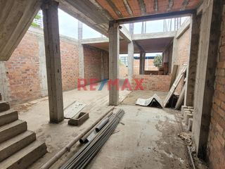 Foto 5 de Venta De Terreno Con Construccion En Campiña De Moche / 273.5 M2 / $ 80,000