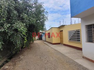 Foto 11 de Venta De Terreno Con Construccion En Campiña De Moche / 273.5 M2 / $ 80,000