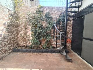 Foto 7 de Se Vende Hermosa Casa De 4 Pisos En Campo Verde - Sachaca