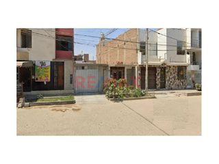 Foto 1 de Vendo Casa En Construcción Frente A Parque 180 M2 Urb. San Judas Tadeo