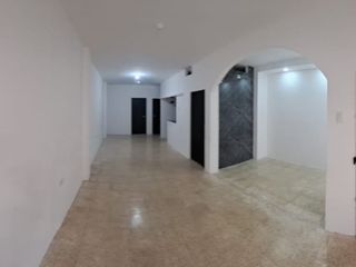 Foto 2 de Venta casa rentera en ciudadela Sauces 6 norte de Guayaquil