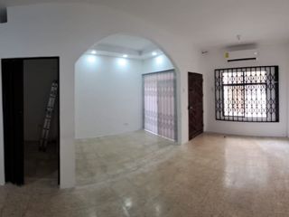 Foto 1 de Venta casa rentera en ciudadela Sauces 6 norte de Guayaquil