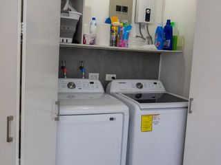 Foto 12 de VENDO EN EL SECTOR DEL BOSQUE EXELENTE DEPARTAMENTO TOTALMENTE REMODELADO