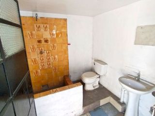 Foto 7 de Venta De Amplio Duplex Con Estacionamiento E Ingreso Privado Desde La Calle