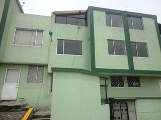 Foto 2 de CASA DE VENTA, 3 DORMITORIOS, CUARTO DE ESTUDIO O MUSICA, SECTOR LA MAGDALENA