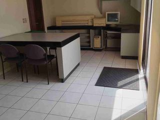 Foto 9 de VENTA DE EDIFICIO PARA OFICINAS SUPER AMPLIA SEMIAMOBLADA