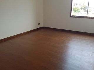 Foto 17 de VENDO DPTO DUPLEX  770MTS CON 5 ESTACIONAMIENTOS