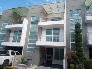 Foto 1 de Oportunidad  inversión venta casa en Parques de Sevilla, Fusagasuga