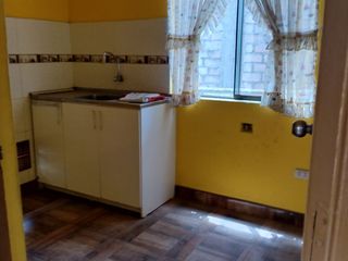 Foto 4 de Casa En Venta Para Vivienda O Negocio En Plena Avenida El Sol - Rimac