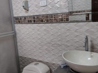 Foto 9 de Casa En Venta Para Vivienda O Negocio En Plena Avenida El Sol - Rimac