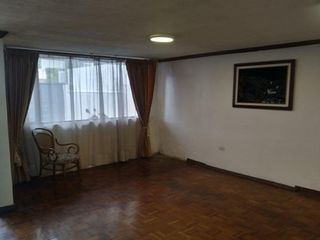 Foto 5 de SE VENDE DEPARTAMENTO CON SUITE INDEPENDIENTE, SECTOR PLAZA DE TOROS, NORTE DE QUITO, PICHINCHA, ECUADOR