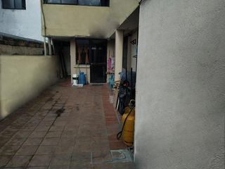 Foto 14 de SE VENDE DEPARTAMENTO CON SUITE INDEPENDIENTE, SECTOR PLAZA DE TOROS, NORTE DE QUITO, PICHINCHA, ECUADOR