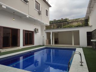 Foto 2 de Departamento de alquiler en Los Ceibos, 4 dormitorios, piscina, 2 parqueos.
