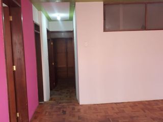 Foto 5 de CASA DE 3 PLANTAS _SECTOR LA  