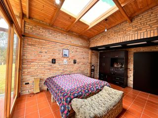 Foto 10 de En Venta Quinta con Terreno Amplio en la Autopista Azogues Cuenca