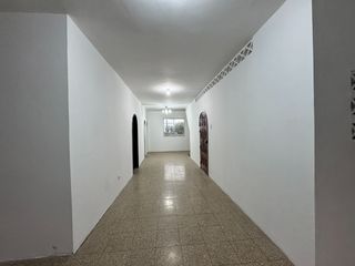 Foto 15 de VENTA DE AMPLIA CASA EN AV. DOMINGO COMÍN – SUR DE GUAYAQUIL