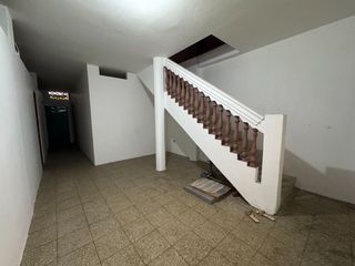 Foto 6 de VENTA DE AMPLIA CASA EN AV. DOMINGO COMÍN – SUR DE GUAYAQUIL