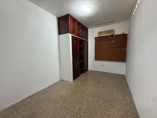 Foto 12 de VENTA DE AMPLIA CASA EN AV. DOMINGO COMÍN – SUR DE GUAYAQUIL