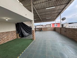 Foto 23 de VENTA DE AMPLIA CASA EN AV. DOMINGO COMÍN – SUR DE GUAYAQUIL