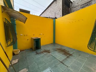Foto 25 de VENTA DE AMPLIA CASA EN AV. DOMINGO COMÍN – SUR DE GUAYAQUIL