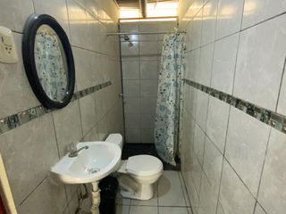 Foto 29 de Venta De Hermosa Casa De 3 Pisos Ubicada En La Mejor Zona Del Rimac, En La Av La Capilla.