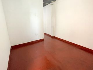 Foto 42 de Venta De Hermosa Casa De 3 Pisos Ubicada En La Mejor Zona Del Rimac, En La Av La Capilla.