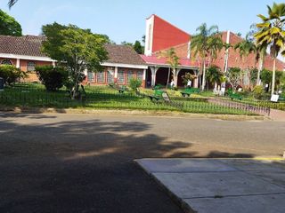 Foto 1 de Vendo lote funerario doble excelente ubicación Camposanto Metropolitano del Sur