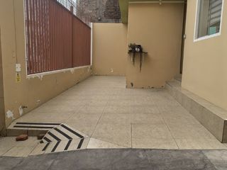 Foto 11 de VENDO EXCENTE CASA DE 420M2 FRENTERA 12 EN TASAHUAYO A PRECIO DE TERRNO