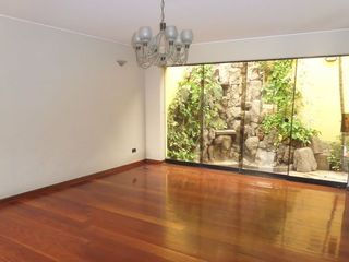 Foto 6 de ¡Vive el lujo y la comodidad en Las Lagunas de La Molina! Alquiler/venta