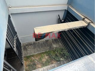 Foto 7 de Alquilo Casa De Dos Pisos Adaptada Para Empresa En Av. Ricardo Palma A.T 194.70 M2 Y A.C 289.40 M2