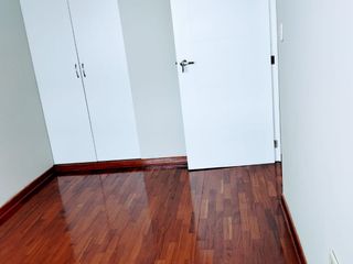 Foto 13 de SURCO -ALQUILO    Depto DUPLEX  190 M2.  4dorm,4baños