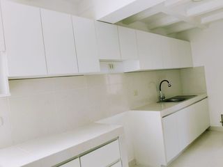 Foto 19 de SURCO -ALQUILO    Depto DUPLEX  190 M2.  4dorm,4baños