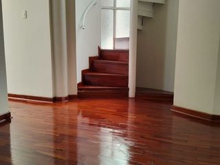 Foto 10 de SURCO -ALQUILO    Depto DUPLEX  190 M2.  4dorm,4baños