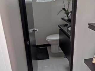 Foto 26 de SE VENDE APARTAMENTO EN GRAN GRANADA