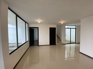 Foto 14 de CASAS DE 125 M2 DE VENTA EN YARUQUI DENTRO DE URBANIZACION PRIVADA