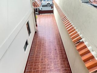Foto 5 de RENTO CASA IDEAL PARA INSTITUTO SECTOR AV. LOJA