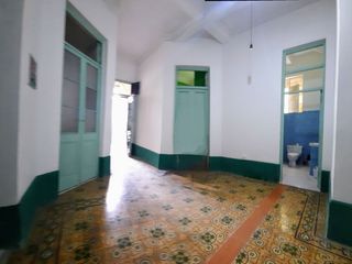 Foto 1 de HERMOSA CASA EN 1ER PISO EN STA BEATRIZ, CERCADO DE LIMA