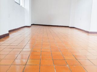 Foto 16 de Alquiler De Oficina En Santiago De Surco 216 M2