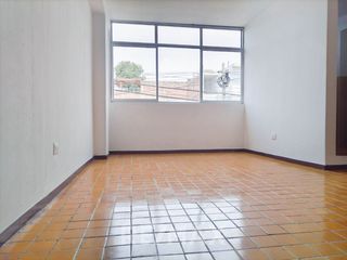 Foto 21 de Alquiler De Oficina En Santiago De Surco 216 M2