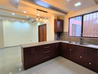 Foto 3 de Renta de Casa en Oro City 2