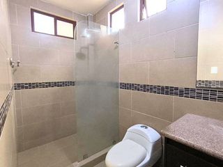 Foto 4 de Renta de Casa en Oro City 2