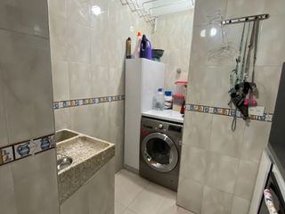 Foto 5 de VENDO APARTAMENTO GRATAMIRA