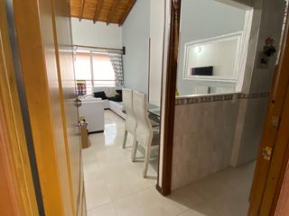Foto 1 de VENDO APARTAMENTO GRATAMIRA