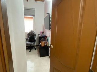 Foto 11 de VENDO APARTAMENTO GRATAMIRA
