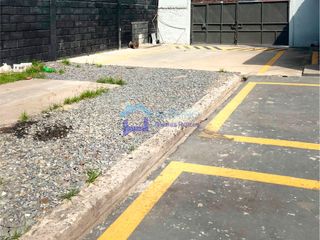 Foto 4 de LOCAL EN ALQULER PARA TALLER